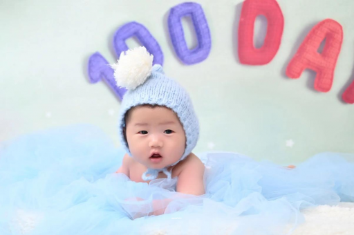 内江宝宝脸上起红疹子