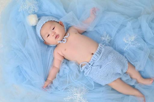 内江宝宝从床上掉下来 内江宝宝从床上掉下来